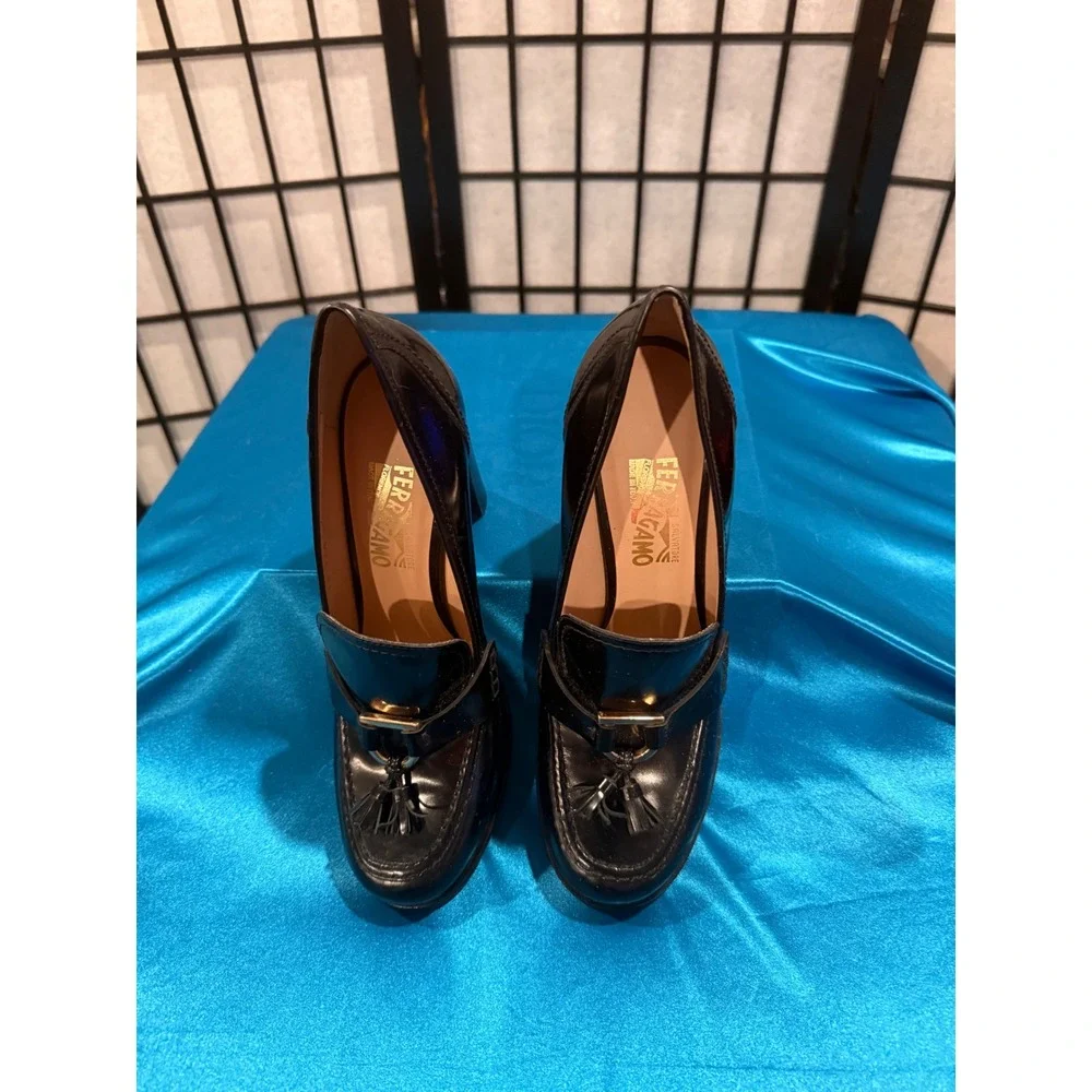 Salvatore Ferragamo Black Patent Leather Tassel Loafer Pumps 9.5B Made in Italy